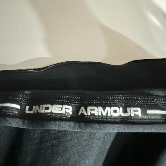 Under Armour Women's Tac Mock Coldgear Infrared Base T-Shirt - Size Medium - Picture 3 of 9